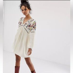 En Creme floral embroidered mini dress